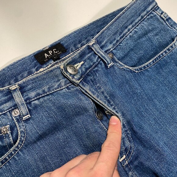 A.P.C. Button-Fly Slim Straight Medium Wash Blue Denim Jeans men's size 31x32 - Picture 3 of 10